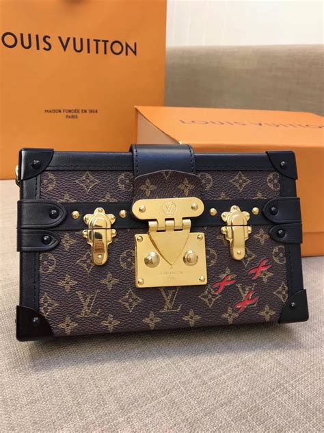 louis vuitton purse with outside pockets|louis vuitton small box bag.